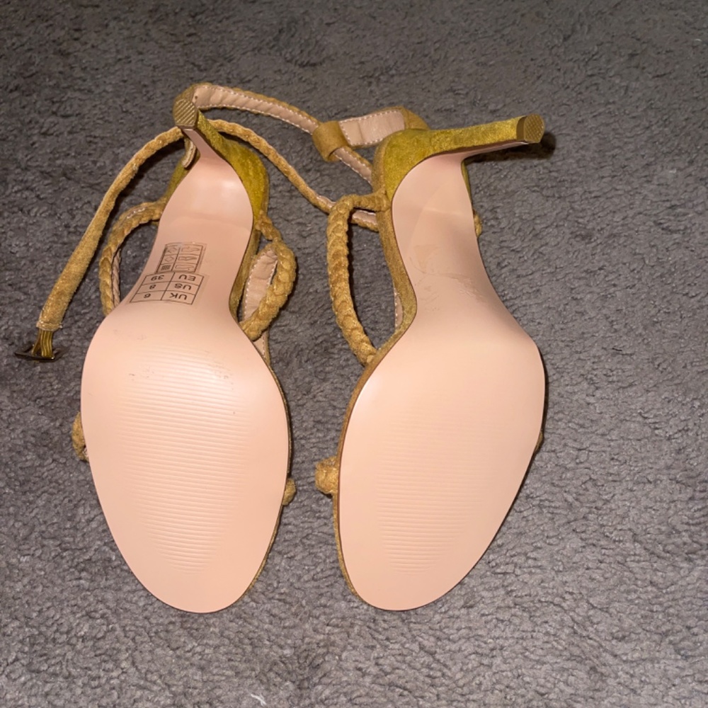 London Rag heels - Picture 2 of 2